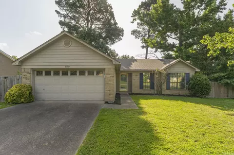 3002 Forest Dr, Bryant, AR 72022