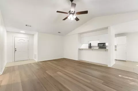 Living - 3002 Forest Dr, Bryant, AR 72022 photo 6 of 7