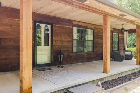 Exterior - 70 E Perry County Rd, Perry, AR 72125 photo 6 of 18