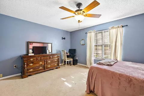 Bedroom - 17512 N Sardis, Mabelvale, AR 72103 photo 2 of 2