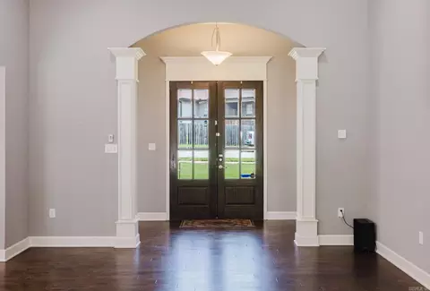 Entry Way - 3020 Olson Cir, Bryant, AR 72022 photo 3 of 5