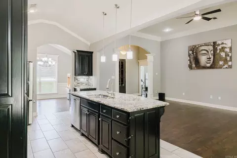 Entry Way - 3020 Olson Cir, Bryant, AR 72022 photo 4 of 5