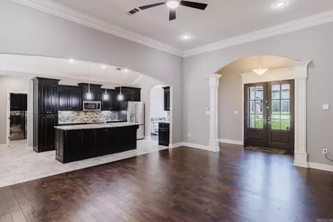 Entry Way - 3020 Olson Cir, Bryant, AR 72022 photo 2 of 5