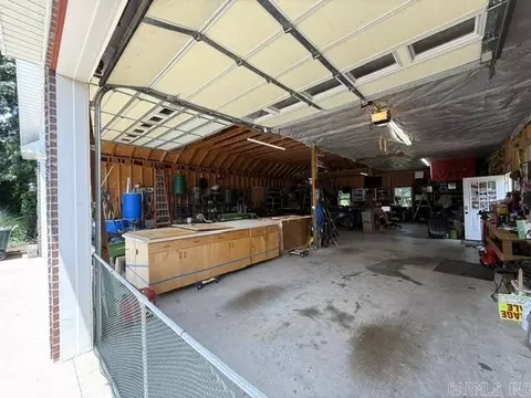 Other - 824 Sedgefield Dr, Bryant, AR 72022 photo 8 of 9