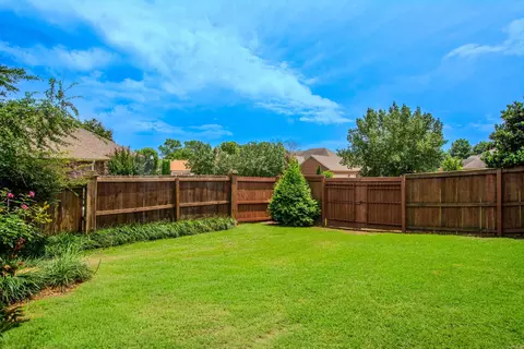 Exterior - 824 Sedgefield Dr, Bryant, AR 72022 photo 15 of 17