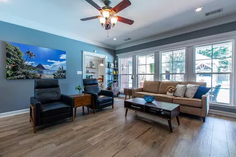 Living - 824 Sedgefield Dr, Bryant, AR 72022 photo 4 of 4