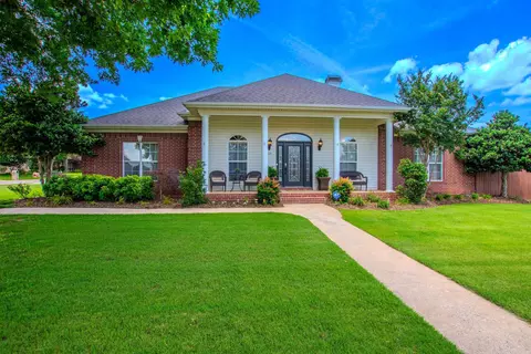 Exterior - 824 Sedgefield Dr, Bryant, AR 72022 photo 17 of 17