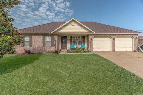 119 Charlene St, Bono, AR 72416