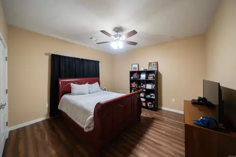 Bedroom - 24 Sue Ln, Conway, AR 72032 photo 5 of 5