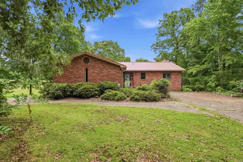 110 Fairway Ct, Hot Springs, AR 71913