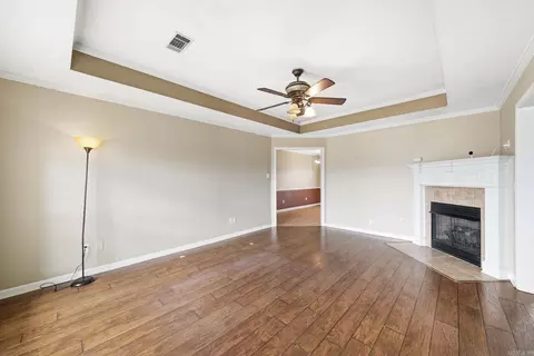 Living - 7 Moonlight Cv, Ward, AR 72176 photo 2 of 5