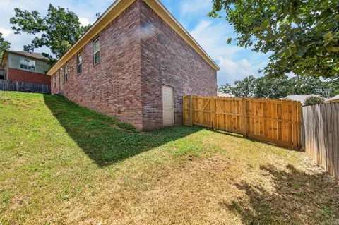 Exterior - 27 Sagebrush Ln, Cabot, AR 72023 photo 9 of 9