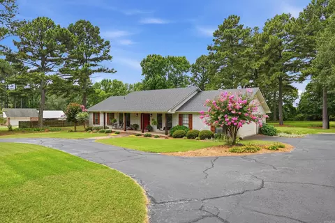 Exterior - 2341 Hermes, Conway, AR 72032 photo 4 of 9