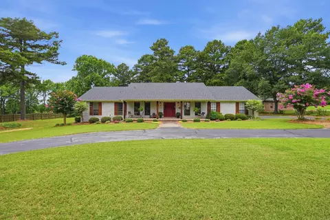 Exterior - 2341 Hermes, Conway, AR 72032 photo 2 of 9