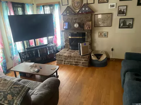 Living - 30 Jackson Ridge Rdg, Higden, AR 72067 photo 1 of 1