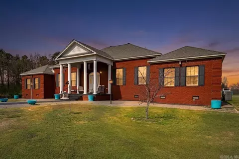 Exterior - 17 Ozark Dr, Damascus, AR 72039 photo 2 of 4