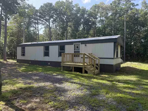 75 Howard Rd, Greers Ferry, AR 72067