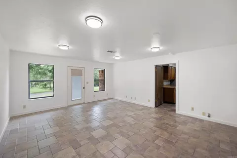 Living - 826 E 164 Hwy, Dover, AR 72837 photo 6 of 8