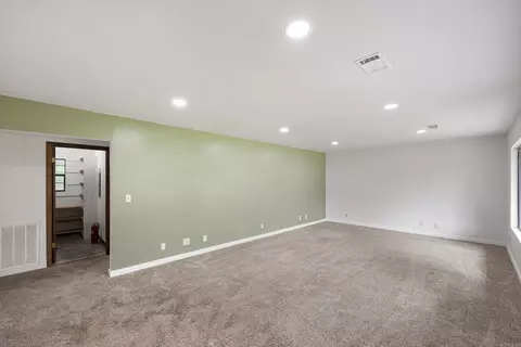 Living - 826 E 164 Hwy, Dover, AR 72837 photo 4 of 8