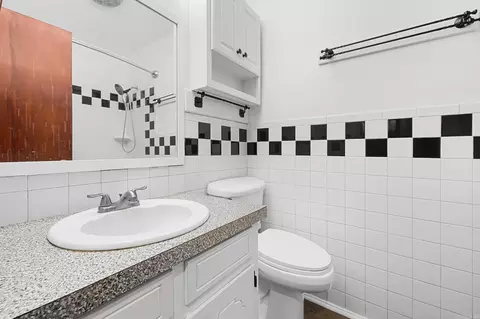 Bath - 516 Elm St, Cabot, AR 72023 photo 2 of 2