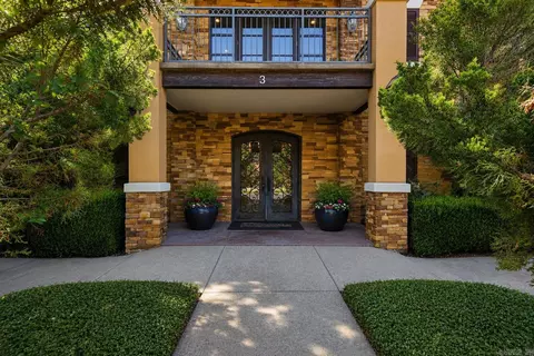 311 Chenal Woods Dr, Little Rock, AR 72223