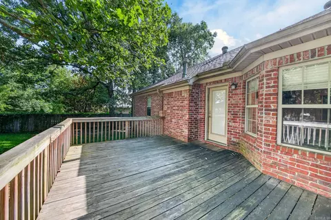 Exterior - 18 Highplains Dr, Cabot, AR 72023 photo 5 of 10