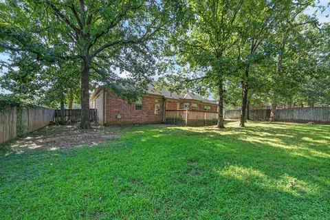 Exterior - 18 Highplains Dr, Cabot, AR 72023 photo 9 of 10