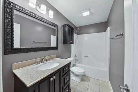 Bath - 18 Highplains Dr, Cabot, AR 72023 photo 5 of 5