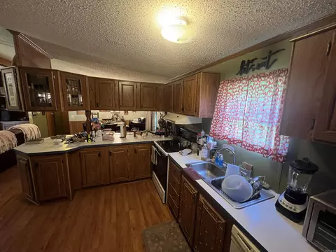 Kitchen - 4654 Calhoun 22, Hampton, AR 71744 photo 1 of 1