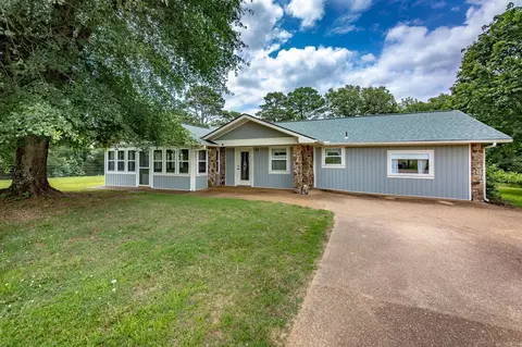 205 Mountain Trail Rd, Shirley, AR 72153