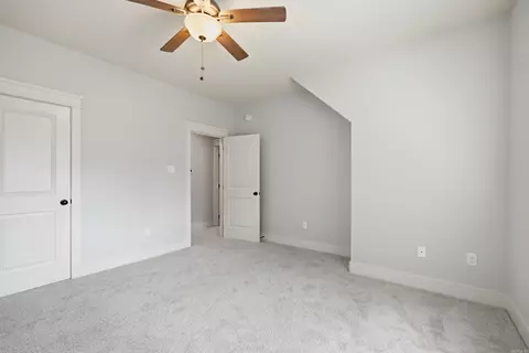 Bedroom - 3330 Nicklaus Dr, Conway, AR 72034 photo 5 of 9