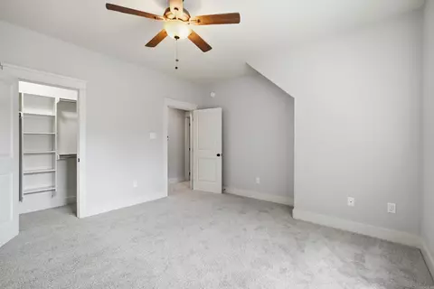 Bedroom - 3330 Nicklaus Dr, Conway, AR 72034 photo 4 of 9