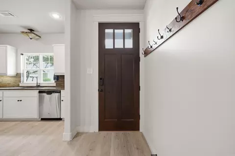 Entry Way - 3330 Nicklaus Dr, Conway, AR 72034 photo 1 of 1