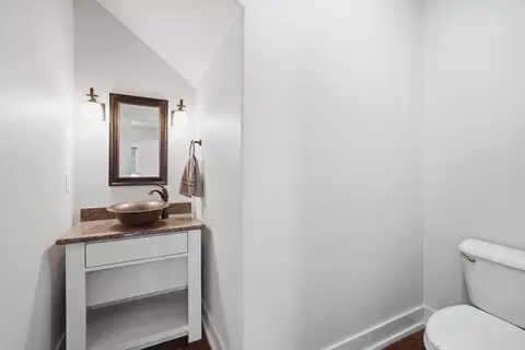 Bath - 3330 Nicklaus Dr, Conway, AR 72034 photo 1 of 5