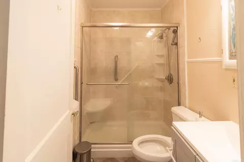 Bath - 308 Mildred Ave, Trumann, AR 72472 photo 1 of 1