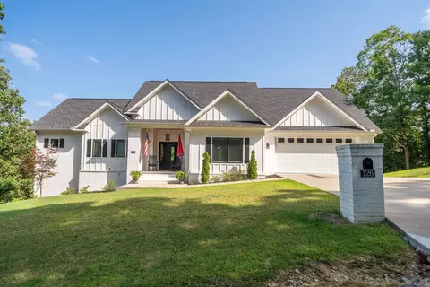 126 Morningside Dr, Hot Springs, AR 71913