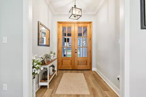 Entry Way - 2322 Bridgegate, Conway, AR 72034 photo 1 of 4