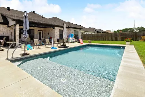 Exterior - 2322 Bridgegate, Conway, AR 72034 photo 9 of 11