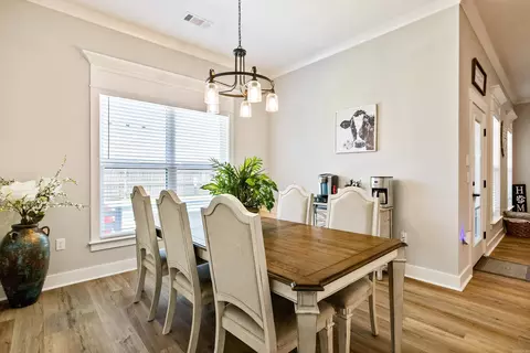 Dining - 2322 Bridgegate, Conway, AR 72034 photo 1 of 2