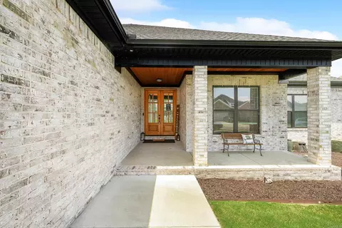 Exterior - 2322 Bridgegate, Conway, AR 72034 photo 4 of 11
