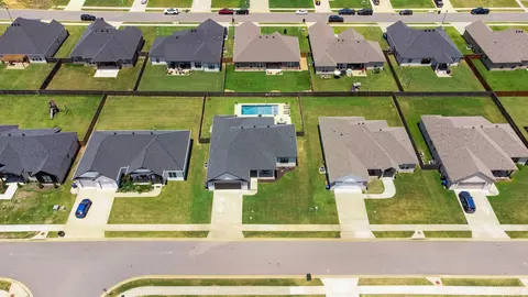 View/Area - 2322 Bridgegate, Conway, AR 72034 photo 1 of 2