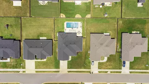 View/Area - 2322 Bridgegate, Conway, AR 72034 photo 2 of 2