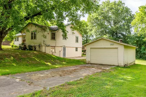 1701 St Louis St, Hot Springs, AR 71913