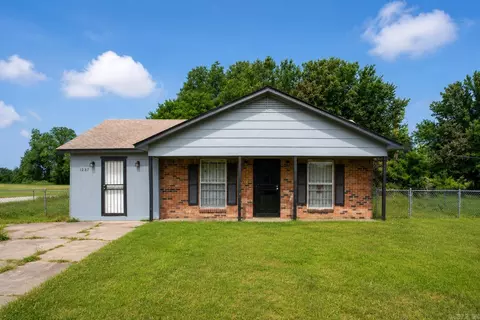 1237 Short St, Blytheville, AR 72315