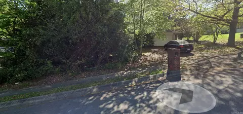 Cherrybark Dr, Little Rock, AR 72211
