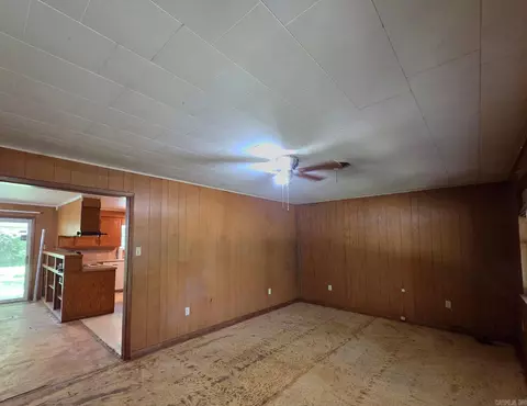 Living - 293 Social Hill Loop, Malvern, AR 72104 photo 3 of 4