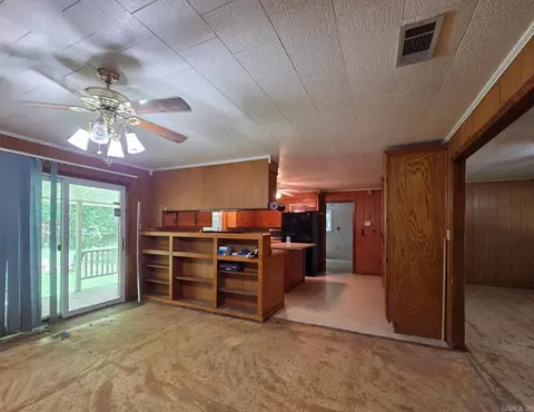 Living - 293 Social Hill Loop, Malvern, AR 72104 photo 4 of 4