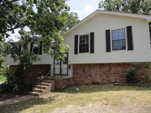 6317 Hopi Dr, North Little Rock, AR 72116