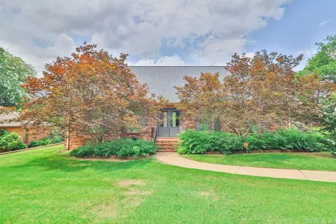 1509 Hillcrest Dr, Jonesboro, AR 72401