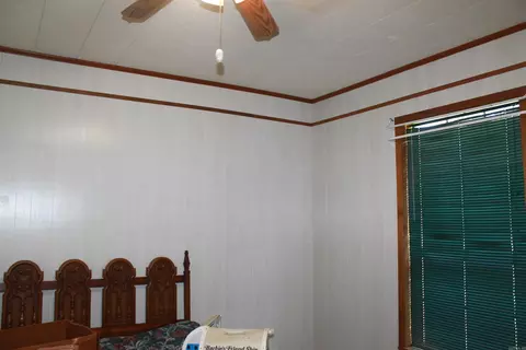 Bedroom - 400 E Stateline Rd, Junction City, AR 71749 photo 2 of 2